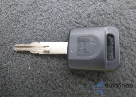 2010 Nissan Versa 1.8S z USA, uszkodzony, nr VIN 3N1BC1CP6AL354837